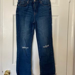 Women’s boyfriend jeans
